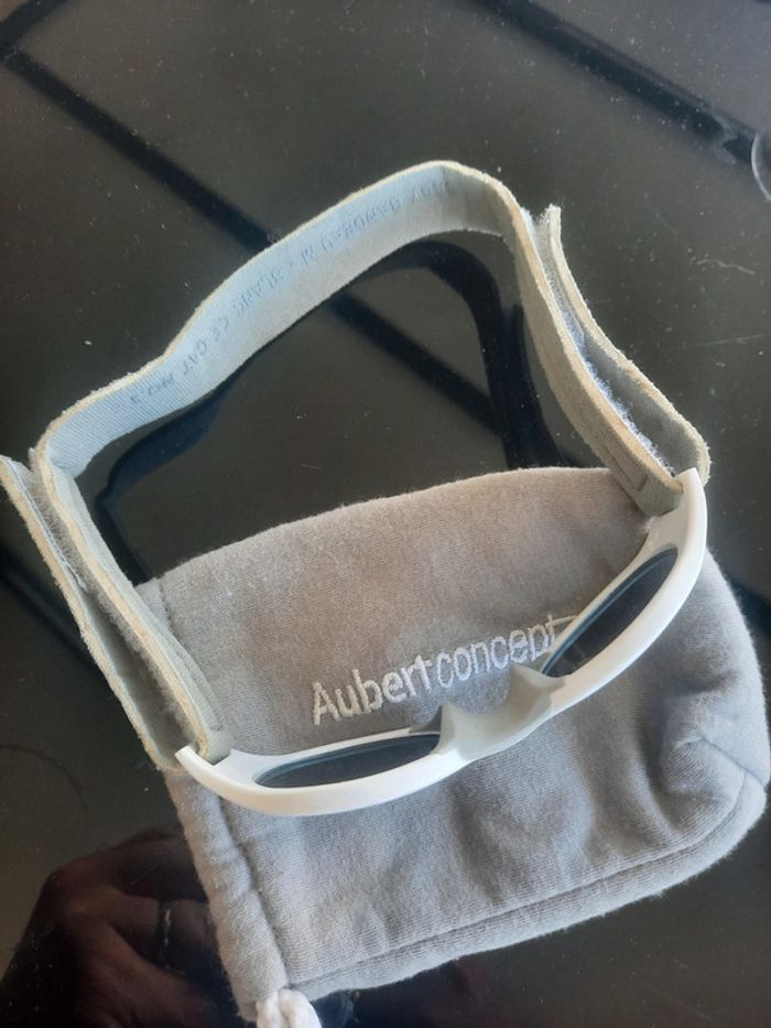 Lunette de soleil - photo numéro 7