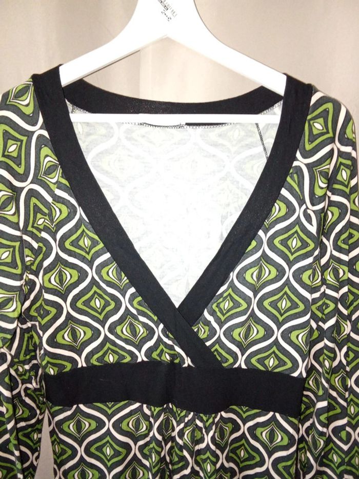 Robe avec col cache-cœur motif seventies Promod taille l - photo numéro 3