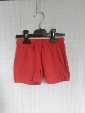 Short H&M 92 cms / 36 mois