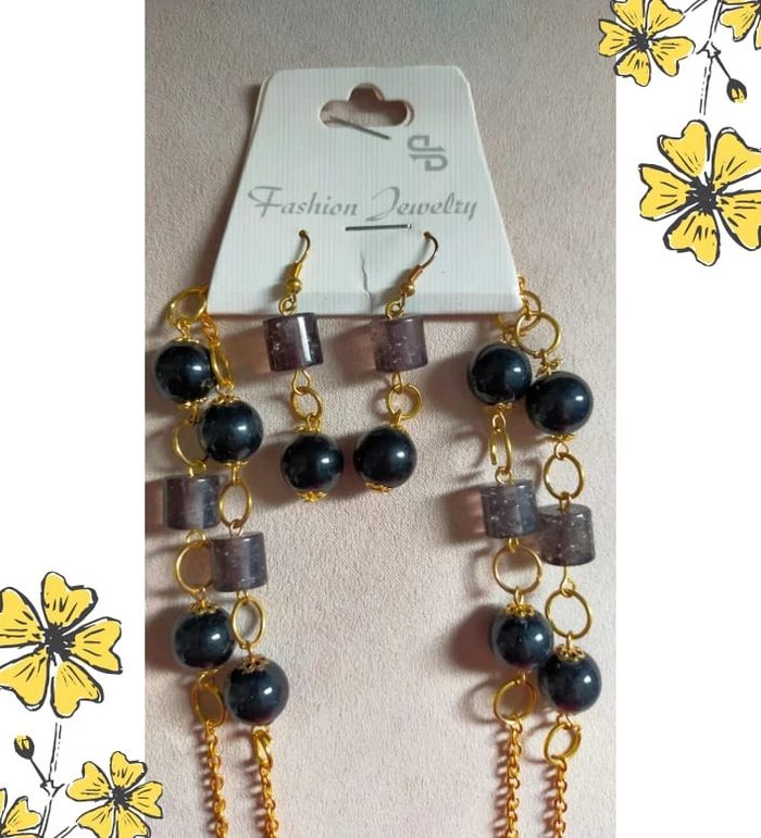 Parure fantaisie – Collier & boucles dorés et perles noires & violettes - photo numéro 2
