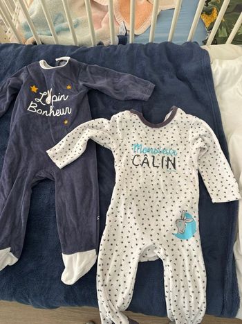 Pyjamas, sucre d’orge, taille 24 mois