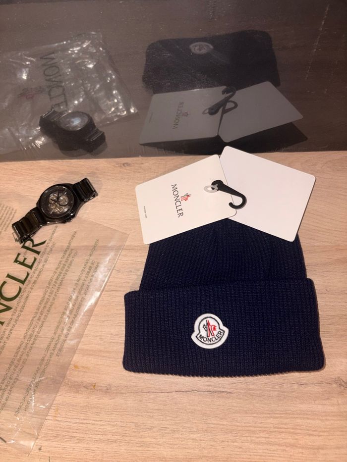 Bonnets de marque pour