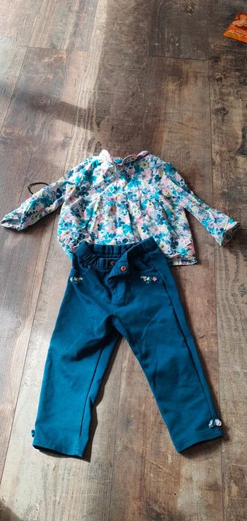 Ensemble Sergent major 24 mois en très bon état