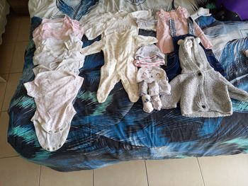 Lot vêtements bébé  fille 1 mois