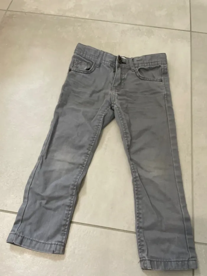 Lot pantalons - photo numéro 2