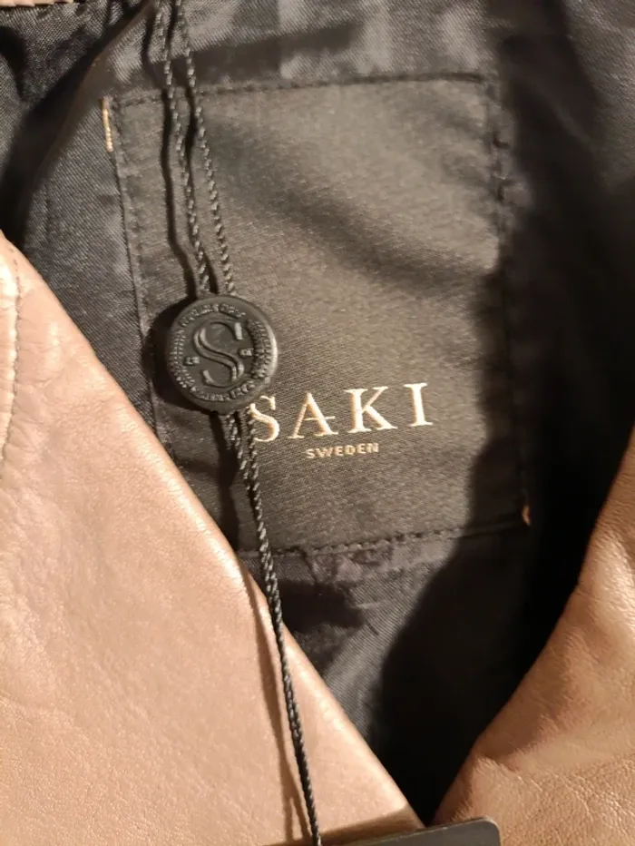 Veste en cuir - photo numéro 4
