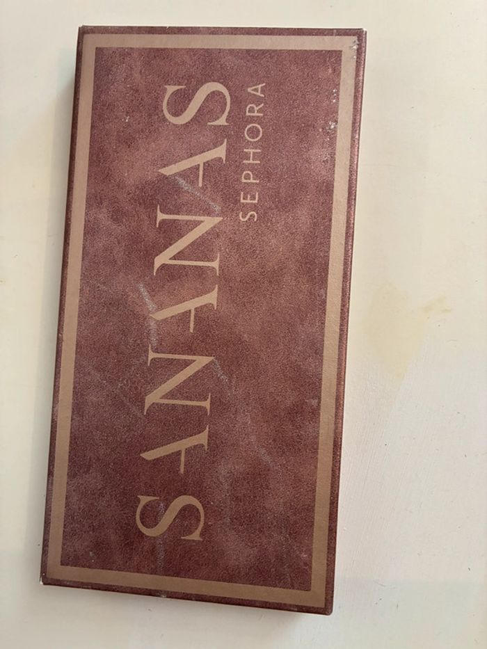 Palette Sananas Volume 1 x Sephora, 18 fards, Sephora Collection. - photo numéro 2