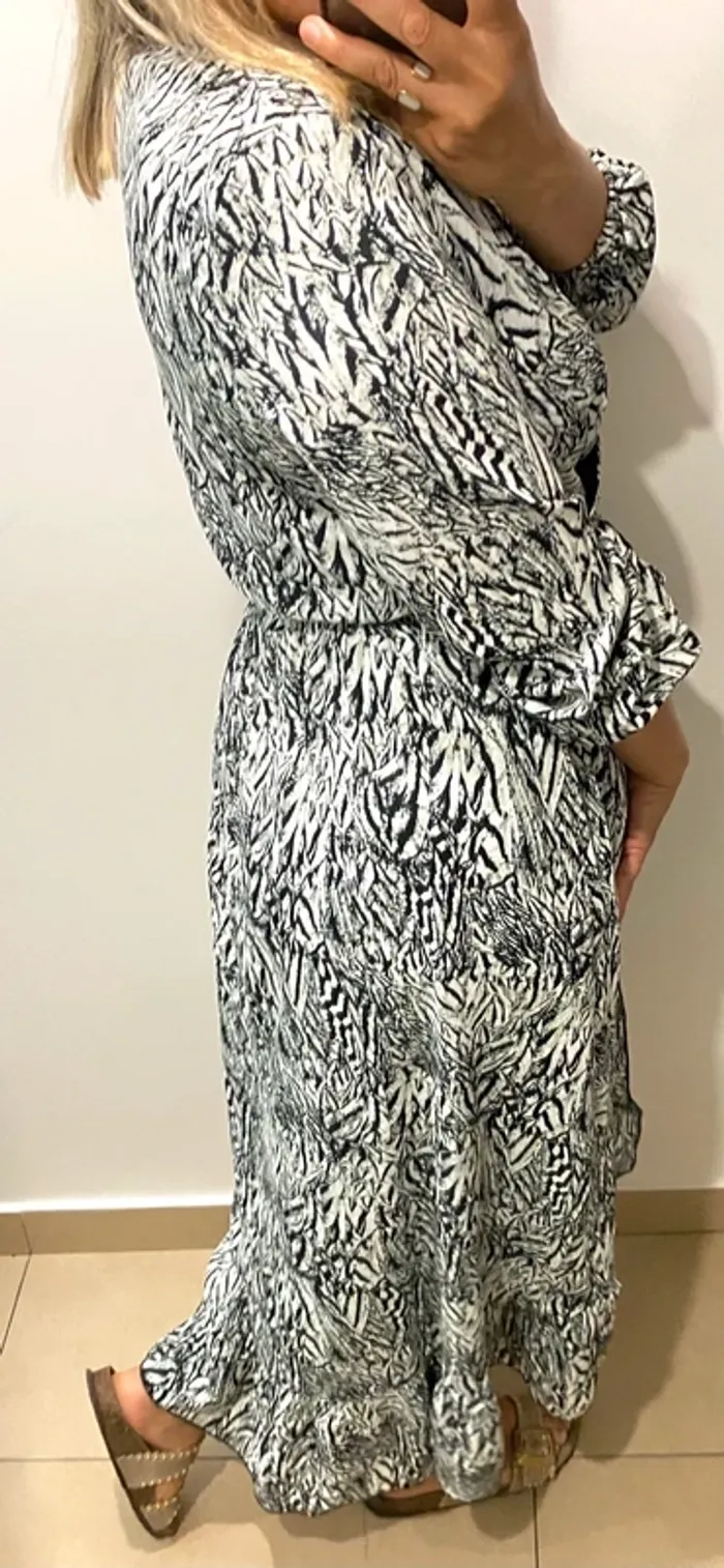 🌿 Robe neuve Lilie Rose avec étiquette – Taille M/L - photo numéro 5