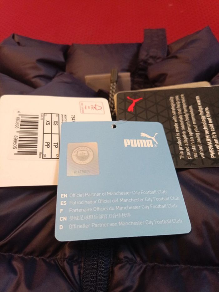 Doudoune Manchester City, Puma Authentique Officiel taille Adulte XS, Neuf - photo numéro 6