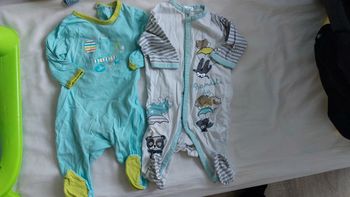 Lot de 2 pyjama 9 mois
