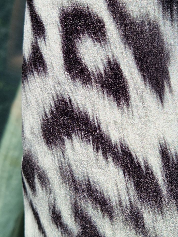 Pull léger manches longues motifs léopard - photo numéro 7