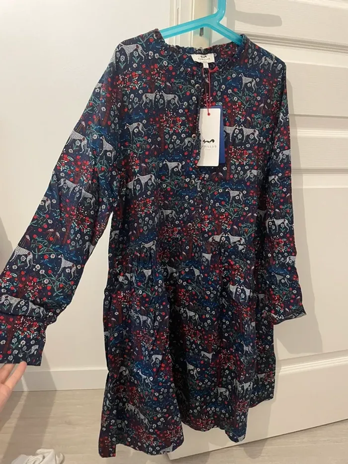 Robe longue a motif cyrillus