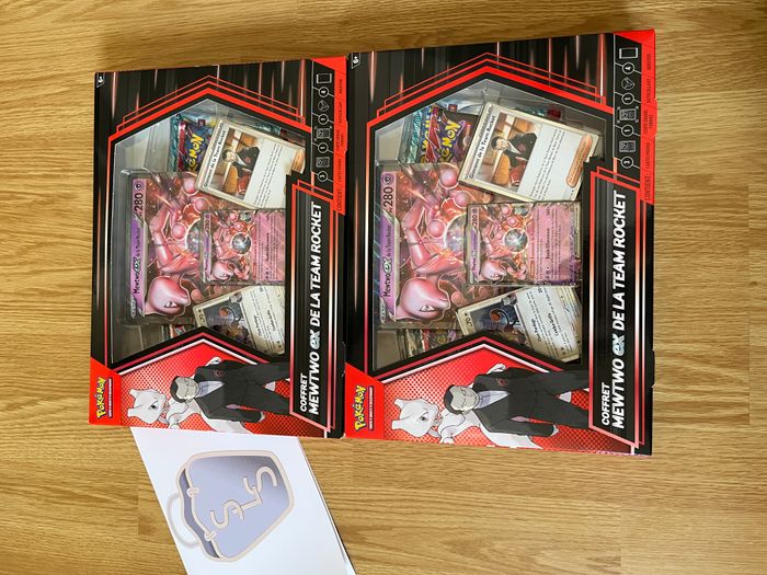 Lot de 2 Coffrets Pokémon, Mewtwo-ex de la Team Rocket, en français - photo numéro 3