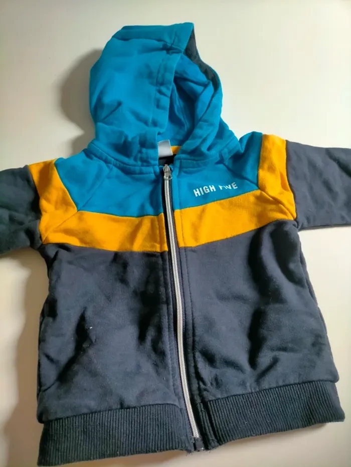 Gilets garçon 6 mois - photo numéro 7