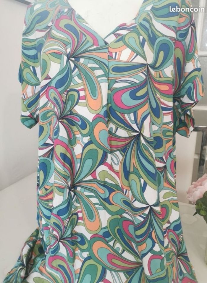 💚🤍Jolie Robe Légère Laura Torelli 💚🤍 - photo numéro 5