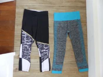 Lot de 2 leggings de sport en XS