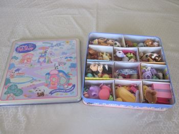 figurines
