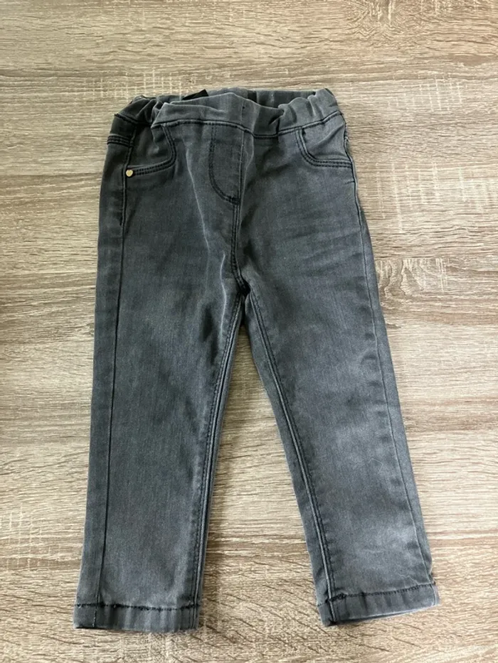 Lot 5 pantalons - photo numéro 5