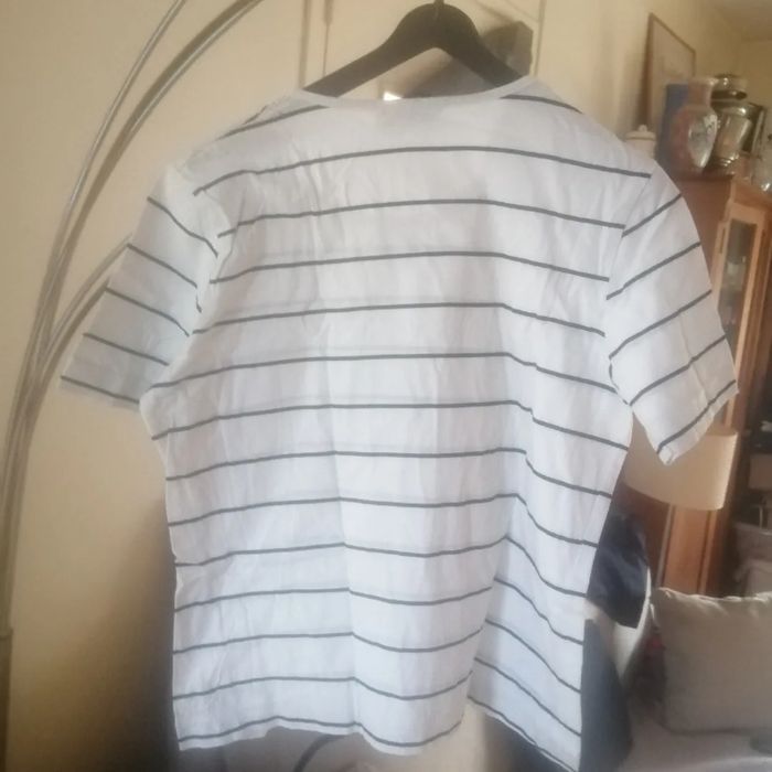 🌸Tee-shirt rayé marine /blanc Taille 36 🌸 - photo numéro 2