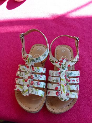 Sandales fleur fille 27
