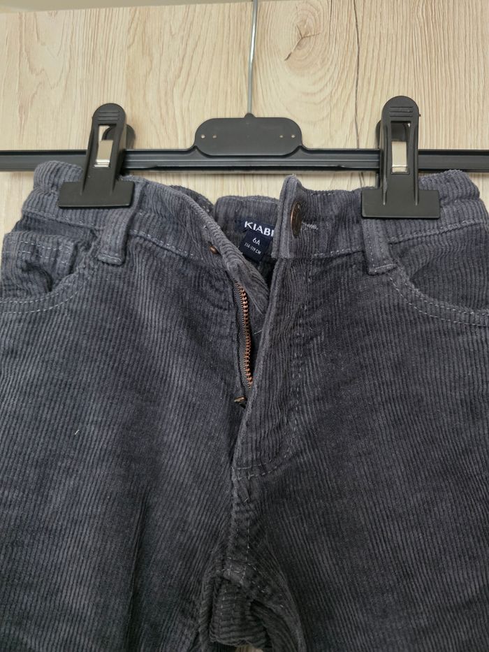 PANTALON GARÇON VELOURS CÔTELÉ GRIS ANTHRACITE TAILLE 6ANS MARQUE KIABI - photo numéro 4