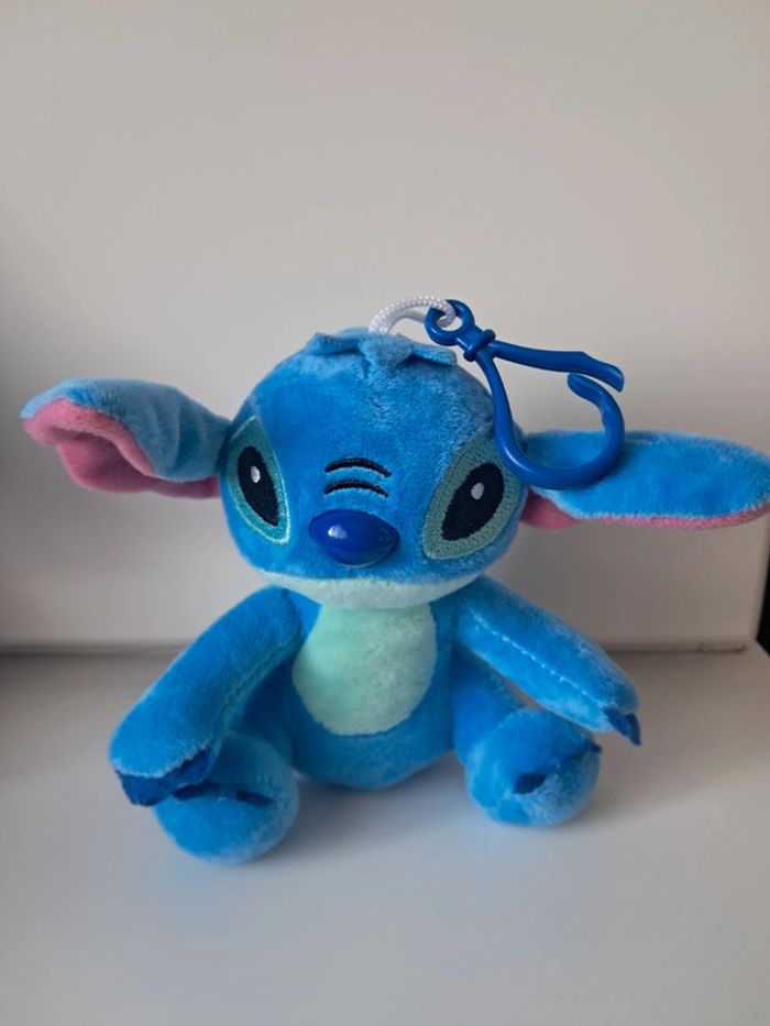 Lot de 3 stitch neuf - photo numéro 2