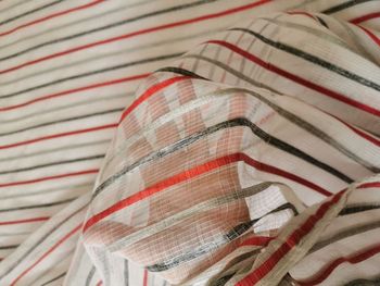 Voilage blanc à rayures verticales- 340 x 210