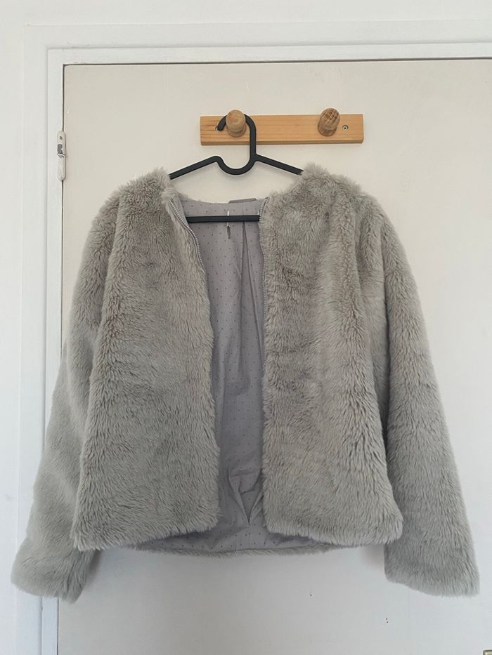 veste a fourrure - photo numéro 3