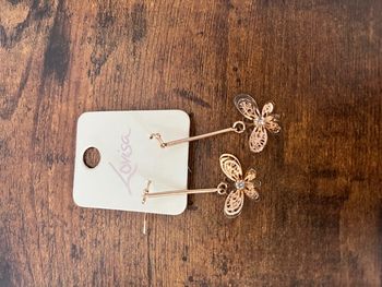 Boucles d’oreilles papillon LOVISA – neuves, élégantes & tendance