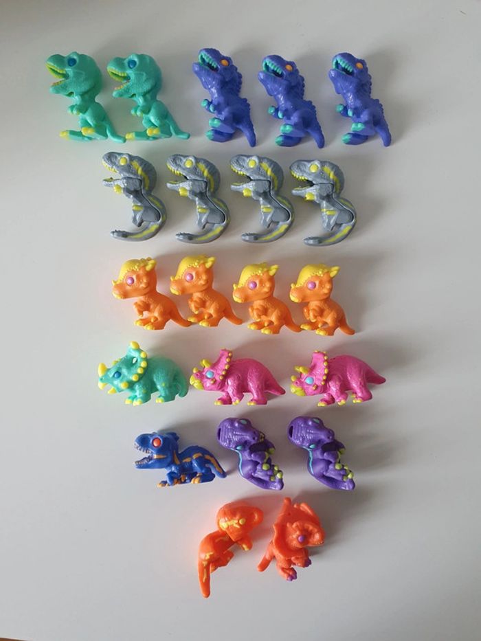 Dinosaures Kinder Joy Jurassic World Funko