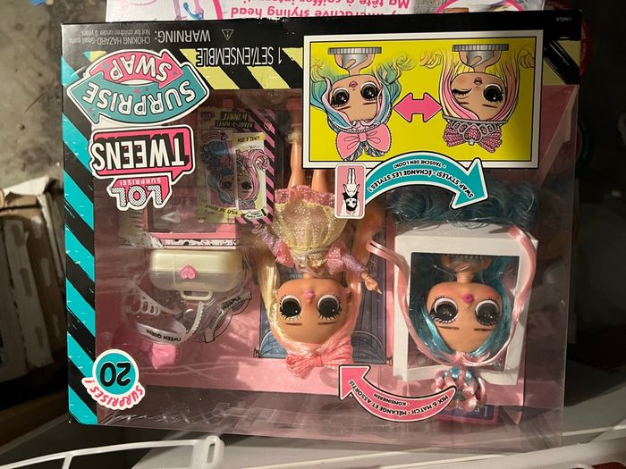 Coffret poupées neuve