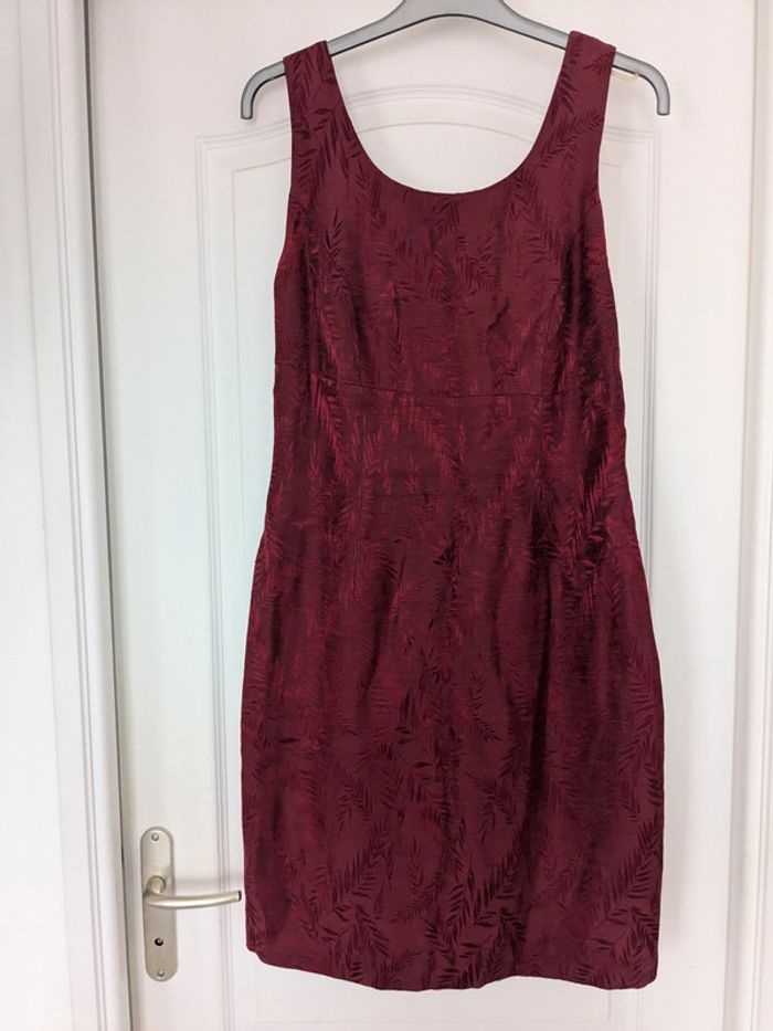 Robe bordeaux