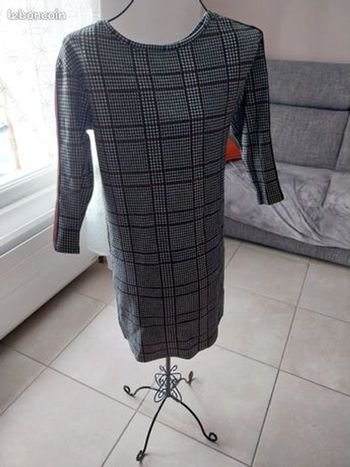 Jolie robe promod