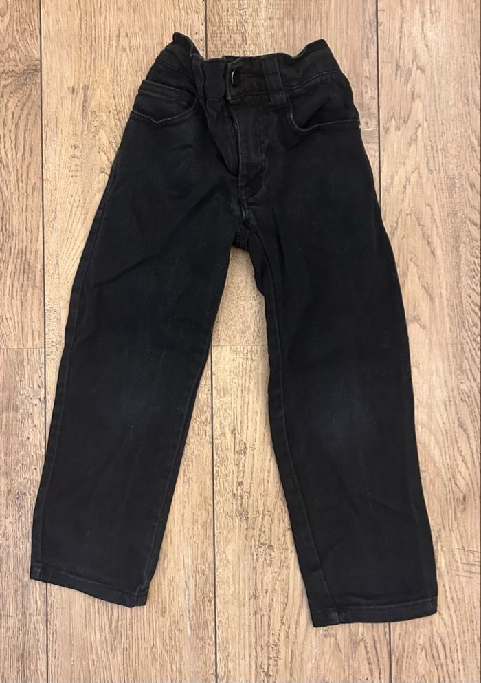 Jean garçon noir excellent état