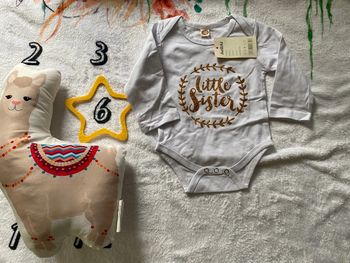 Body Little sister 6 mois