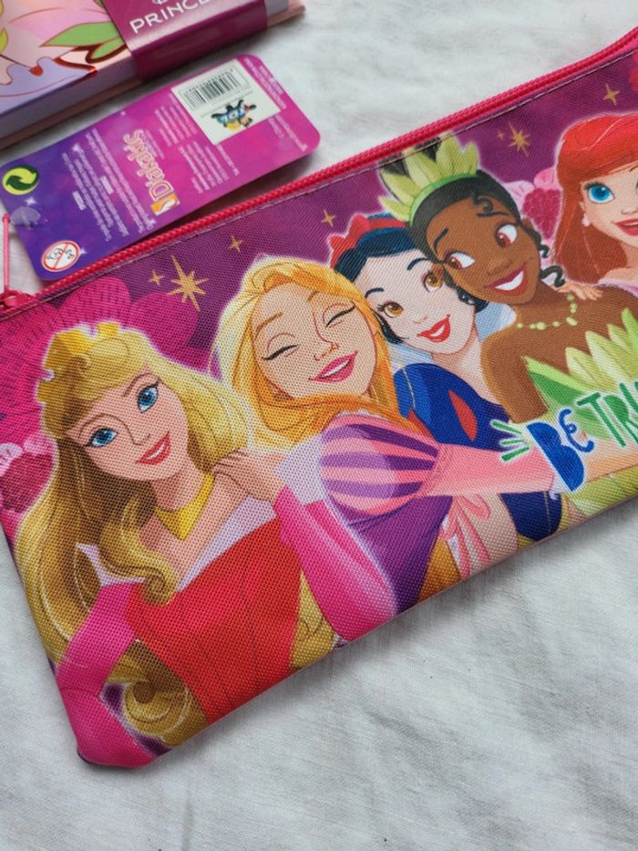 Carnet trousse papeterie princesses Disney - photo numéro 4