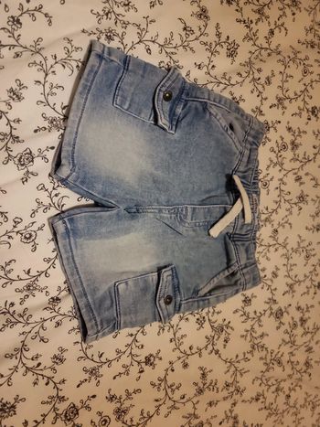 Short 24 mois