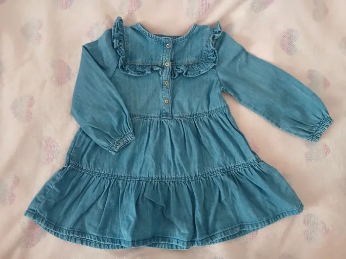 Robe en jean 2 ans - photo numéro 2