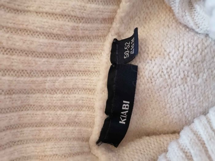 Pull beige col roulé - photo numéro 3