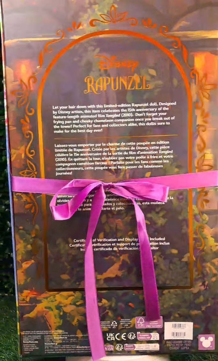 Poupée Raiponce 15e anniversaire en édition limitée Disney Designer Collection - photo numéro 6