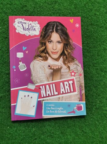 Disney Violetta Nail Art livre