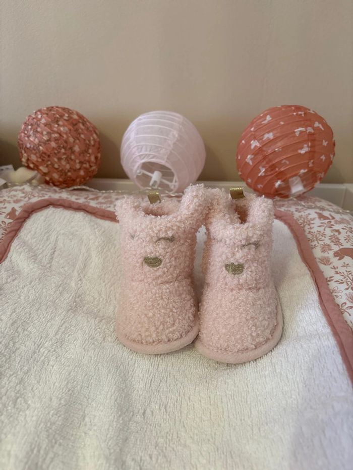 Chaussures bébé taille 3-6 mois