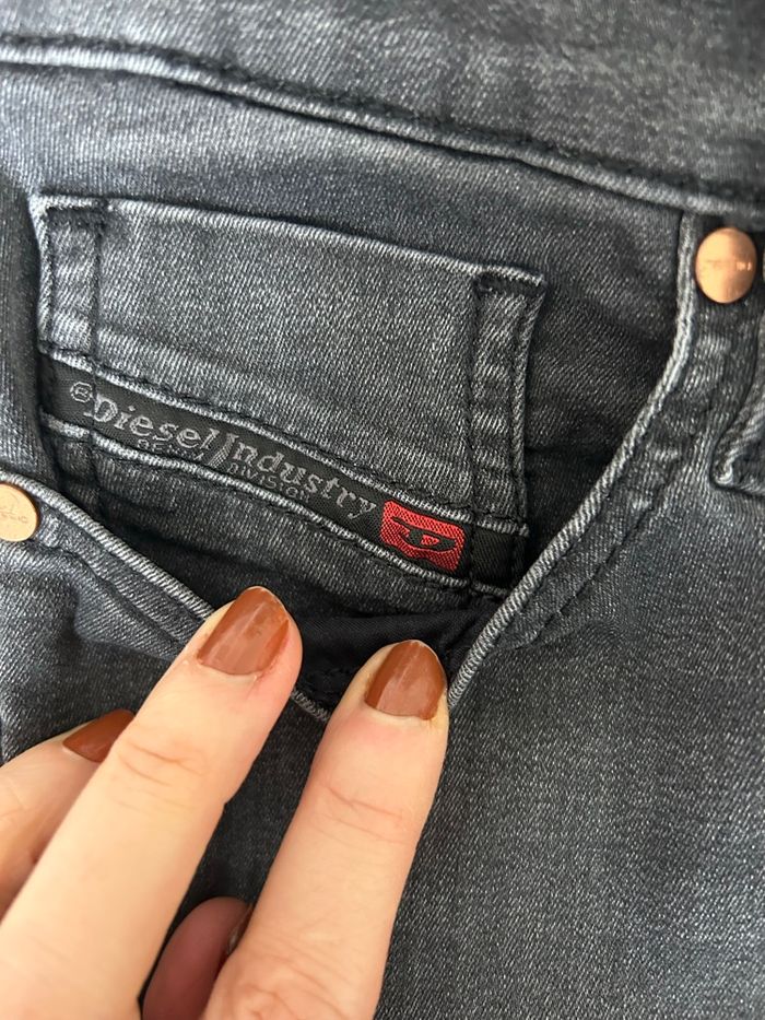 Jean Diesel  skinny taille 36 - photo numéro 4