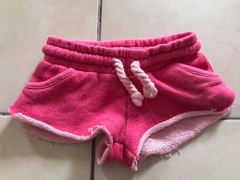 Short eleven Paris  4 ans