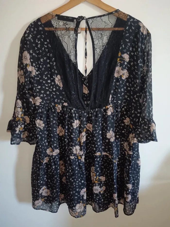 Jolie robe fleuri - photo numéro 8