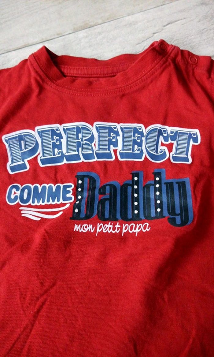 Tee shirt rouge - photo numéro 2