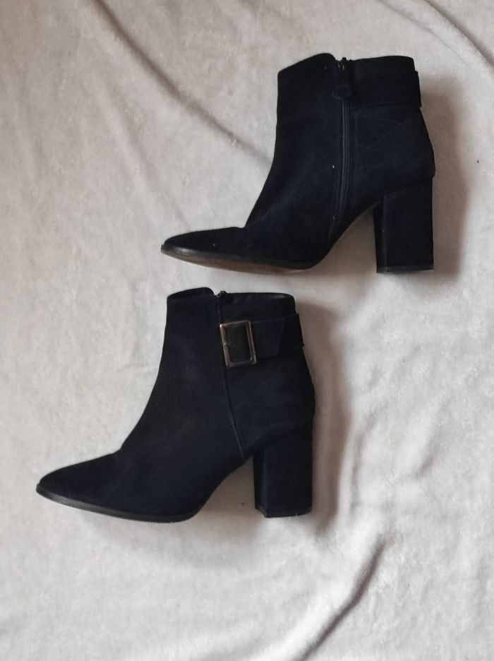 Bottines noires cuirs velour taille 38 - photo numéro 3