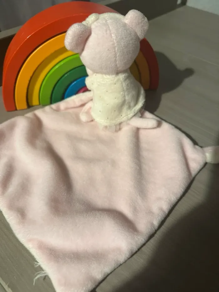 Doudou souris rose robe blanche et mouchoir point doré mots d enfants 30cm - photo numéro 4