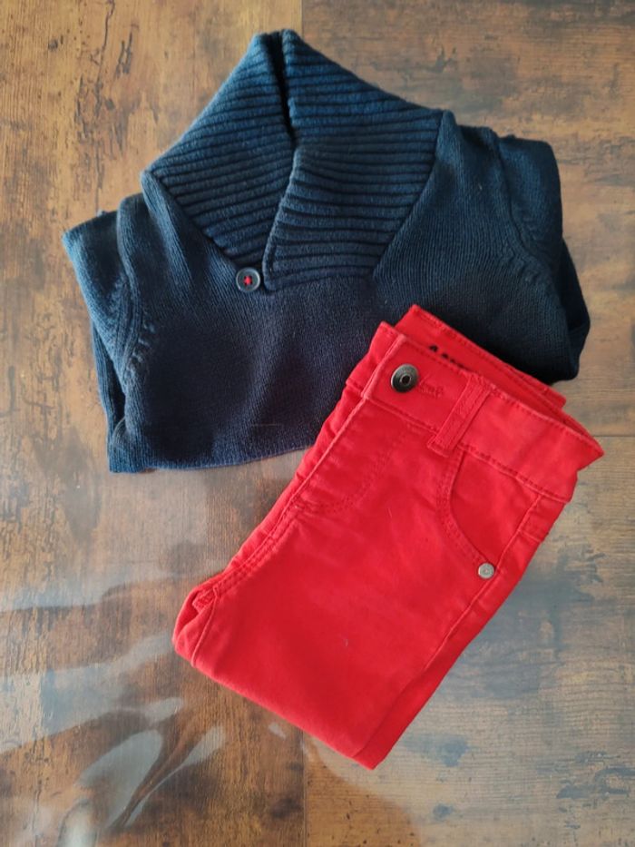 Ensemble garçon 12 mois pull col cheminée marine et jean rouge Tao