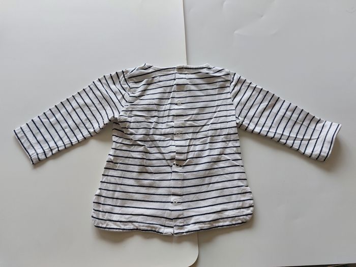 Lot tshirts 9 mois - photo numéro 4